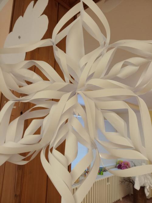 4. třída - Včelky tvoří, experimentují a otužují se