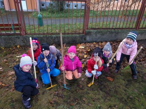 5. třída - U broučků na zahradě